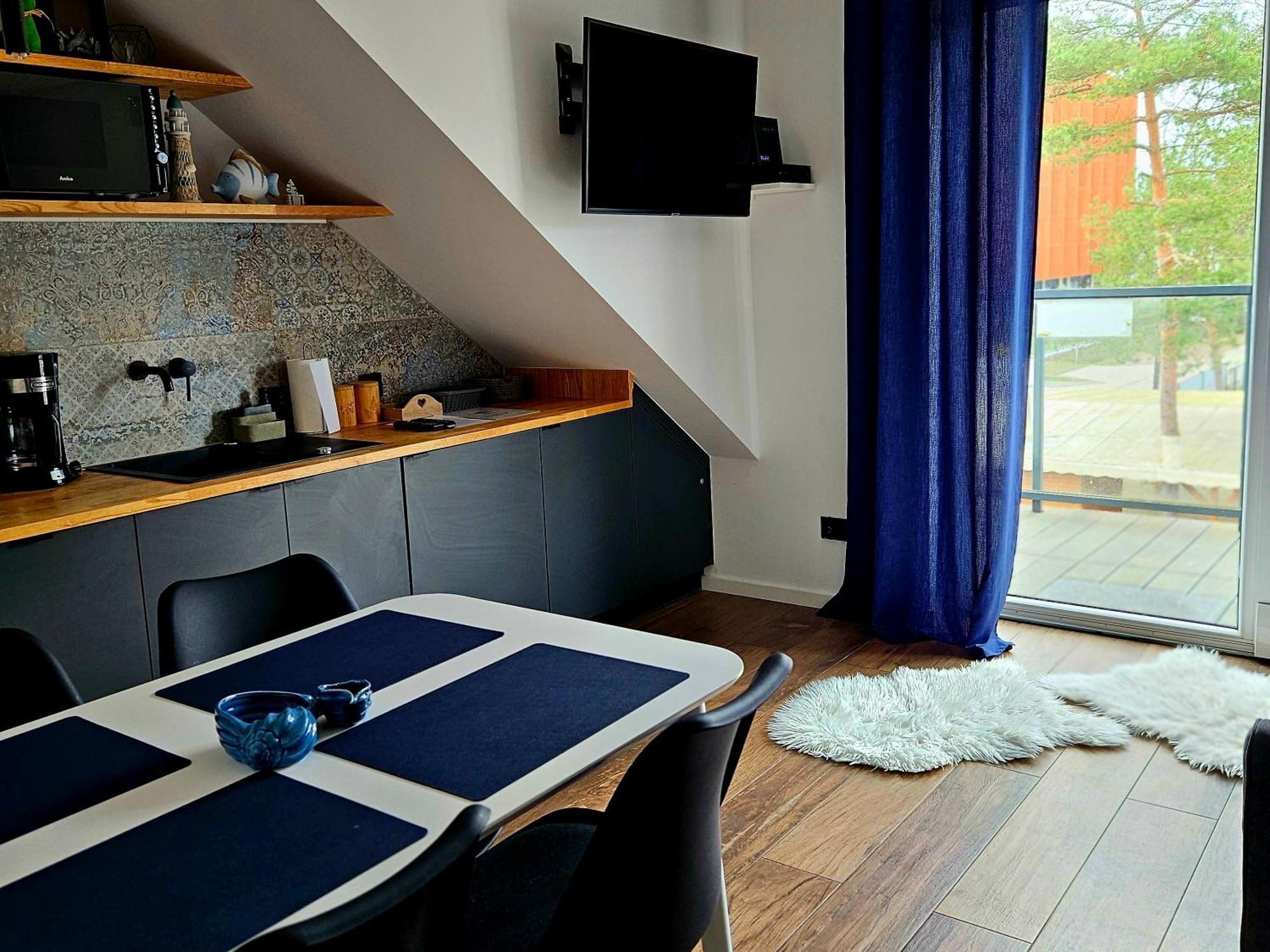 Apartament Grunwaldzka 105 Z Tarasem 5O M Do Plazy Pobierowo Exterior foto