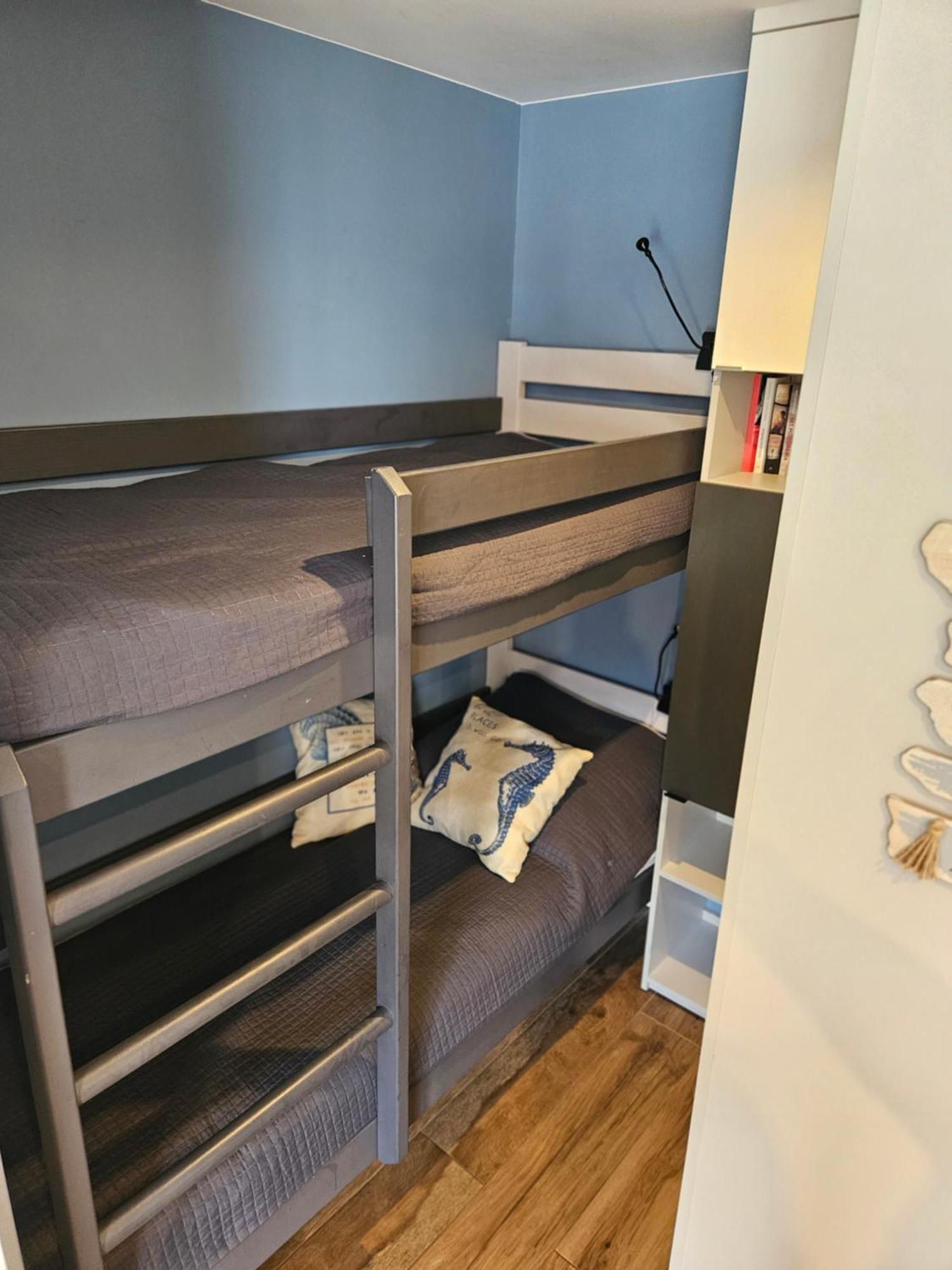 Apartament Grunwaldzka 105 Z Tarasem 5O M Do Plazy Pobierowo Exterior foto